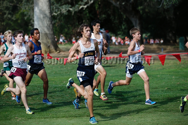 2014StanfordD1Boys-006.JPG - D1 boys race at the Stanford Invitational, September 27, Stanford Golf Course, Stanford, California.
